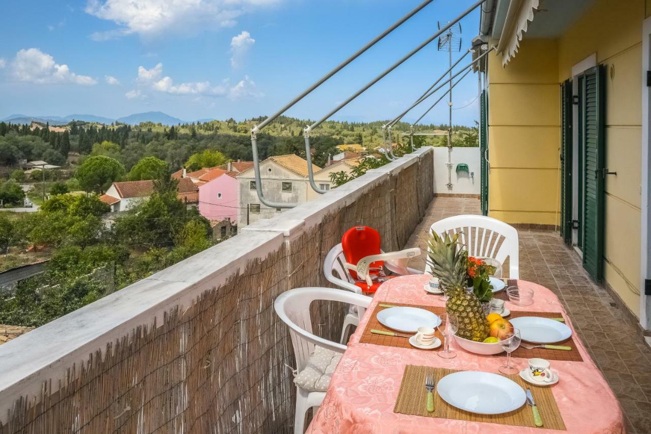 Апартаменти Modern Flat With Beautiful Views In South Of Corfu Лефкіммі Екстер'єр фото