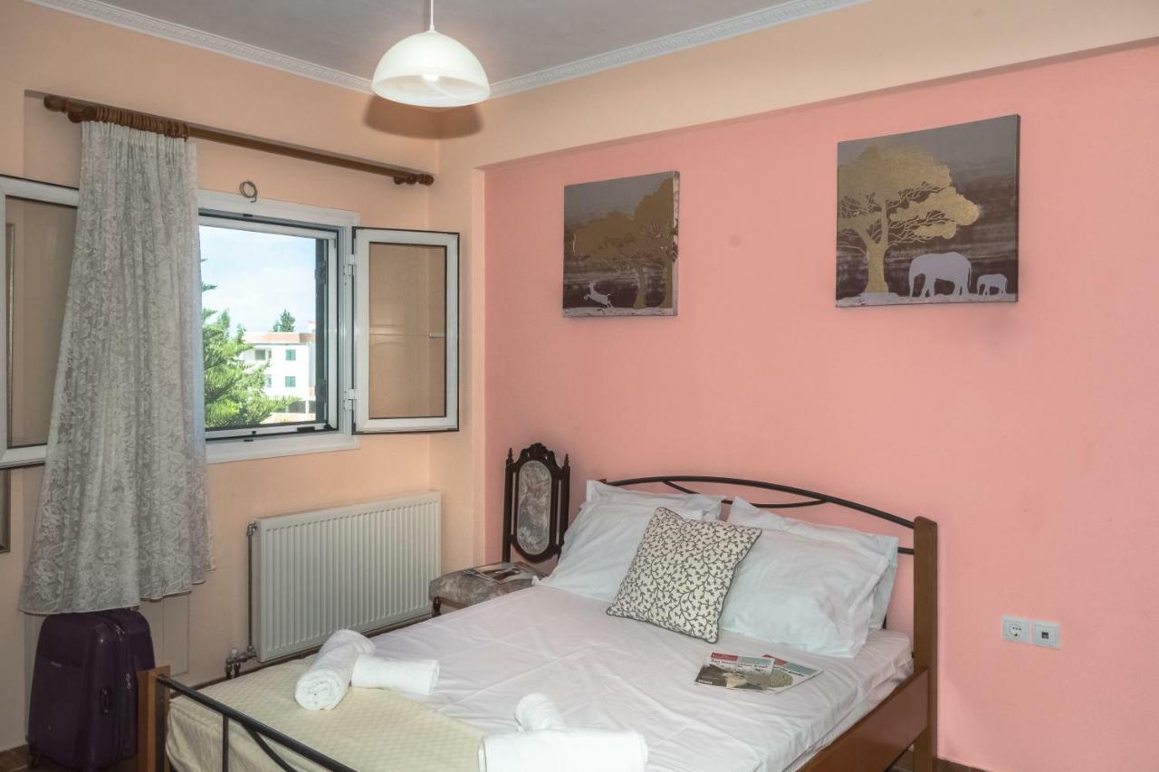 Апартаменти Modern Flat With Beautiful Views In South Of Corfu Лефкіммі Екстер'єр фото